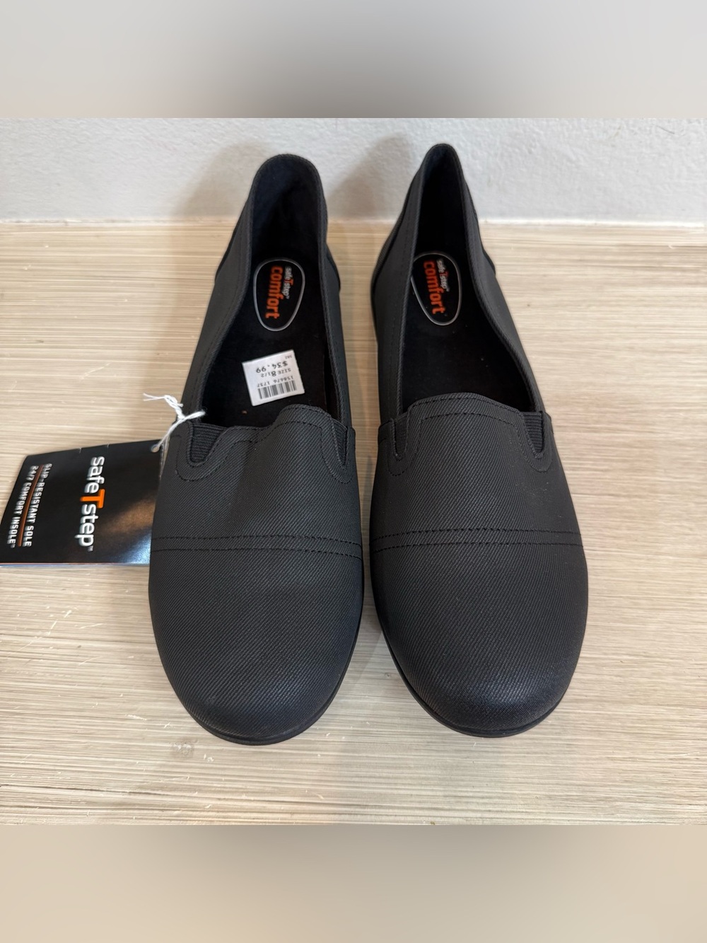 Safe T step slip resistant non slip Black Women's shoe size 8 1/2